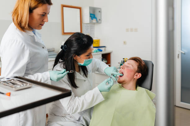 Best Holiday Emergency Dentist in Lake Wildwood, CA